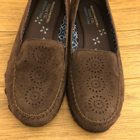 Sketchers Relaxed fit memory foam brown leather loafers, 9.5 - Picture 7 of 12